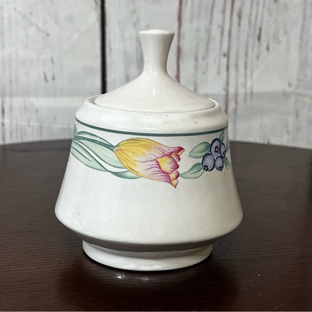 Oneida Tulip garden Floral Ceramic Sugar Bowl vintage collectible